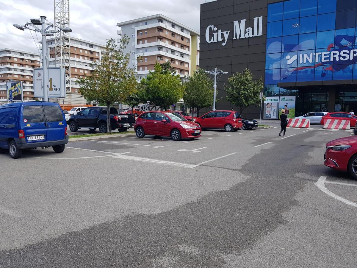 Apartman Vivo City Central Ποντγορίτσα Εξωτερικό φωτογραφία
